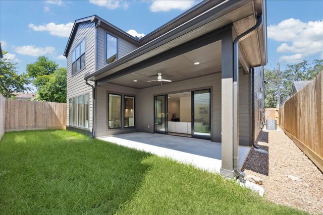 1209 Willard Street, Houston, TX 77006