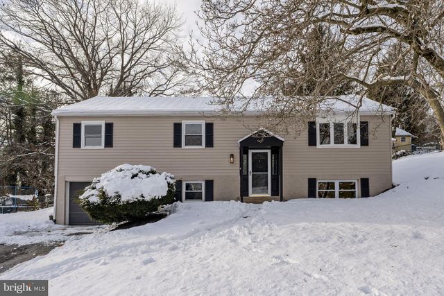 310 BUCHANAN DR, Coatesville, PA 19320