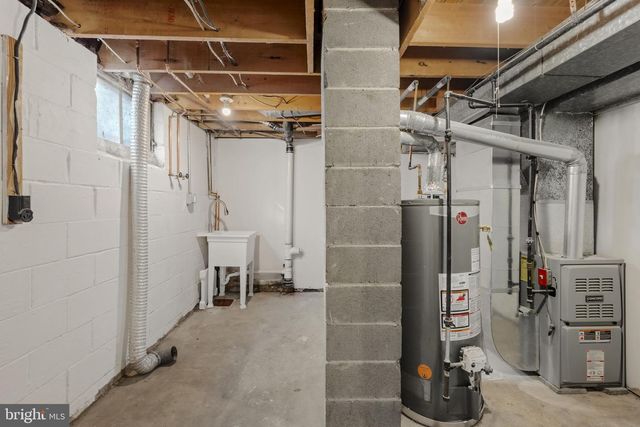 310 BUCHANAN DR, Coatesville, PA 19320