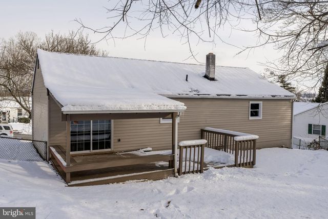 310 BUCHANAN DR, Coatesville, PA 19320