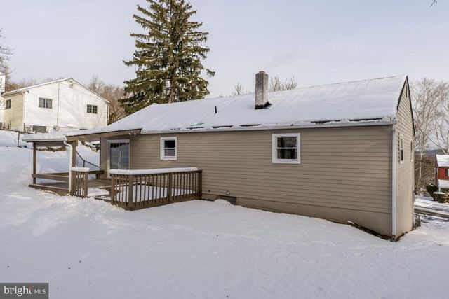 310 BUCHANAN DR, Coatesville, PA 19320