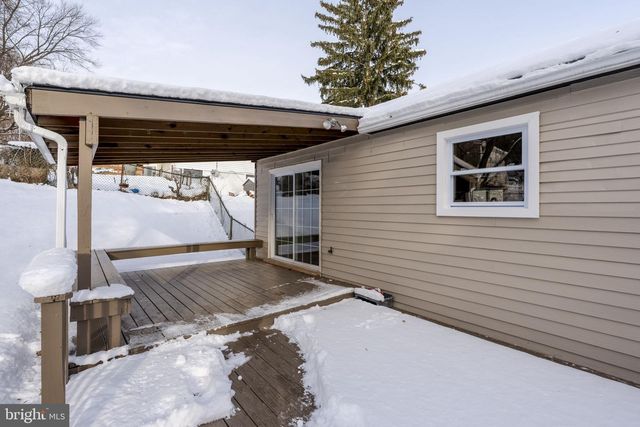 310 BUCHANAN DR, Coatesville, PA 19320