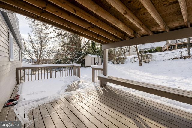 310 BUCHANAN DR, Coatesville, PA 19320