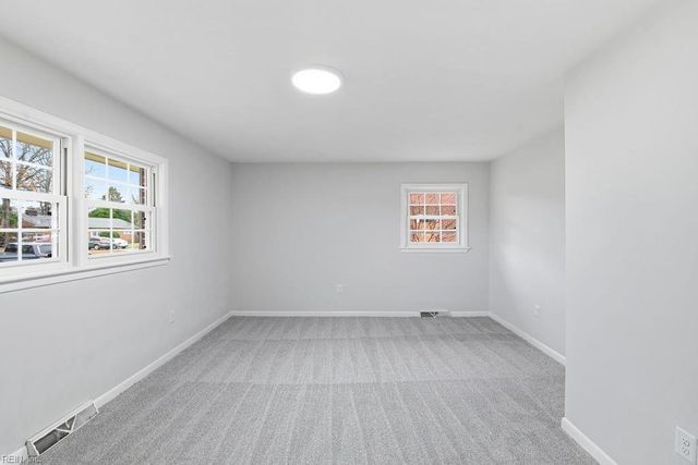 116 Wendfield CIR, Newport News, VA 23601