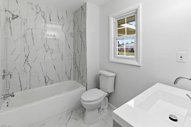 116 Wendfield CIR, Newport News, VA 23601