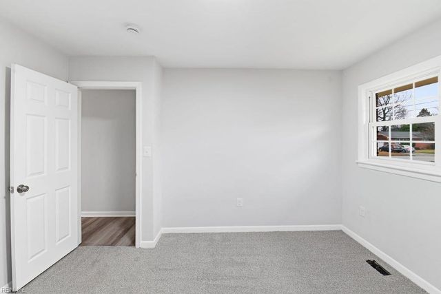 116 Wendfield CIR, Newport News, VA 23601