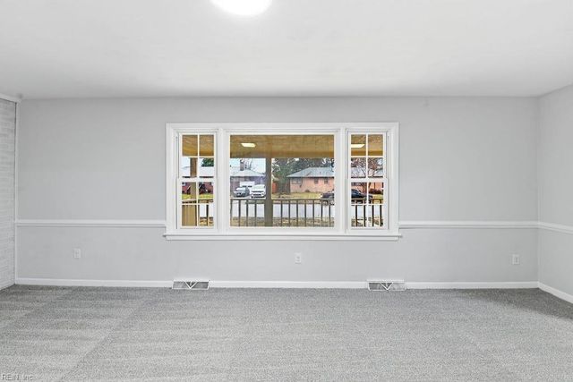 116 Wendfield CIR, Newport News, VA 23601