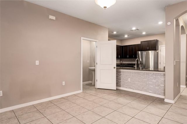 724 ROYAL EMPRESS DRIVE, Ruskin, FL 33570