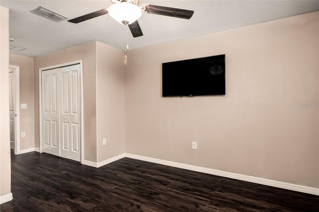 724 ROYAL EMPRESS DRIVE, Ruskin, FL 33570