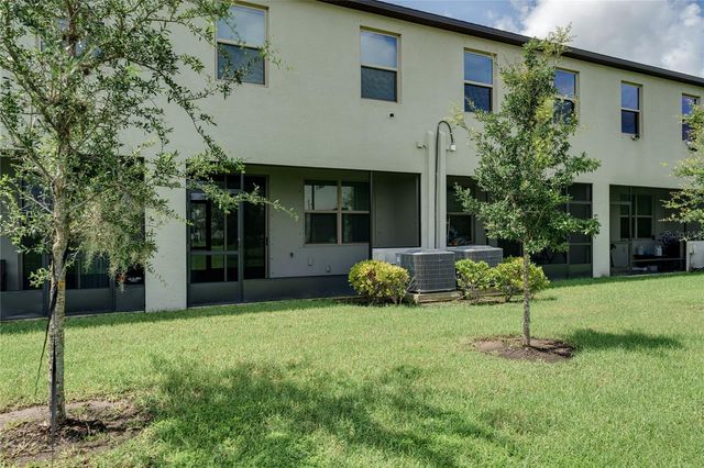 724 ROYAL EMPRESS DRIVE, Ruskin, FL 33570