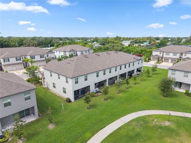 724 ROYAL EMPRESS DRIVE, Ruskin, FL 33570
