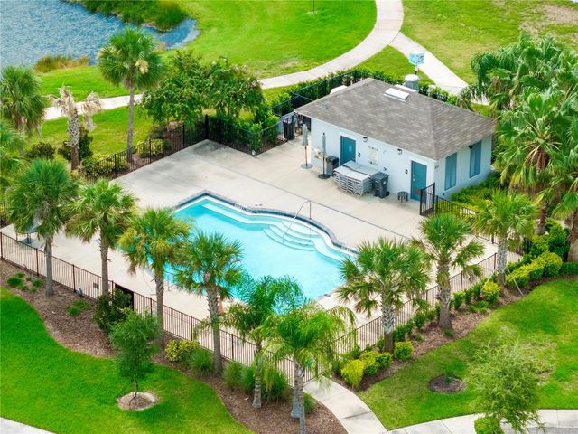 724 ROYAL EMPRESS DRIVE, Ruskin, FL 33570