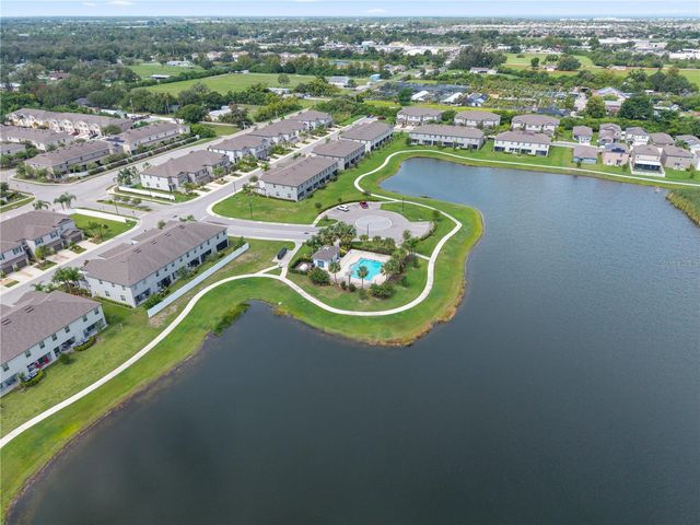 724 ROYAL EMPRESS DRIVE, Ruskin, FL 33570