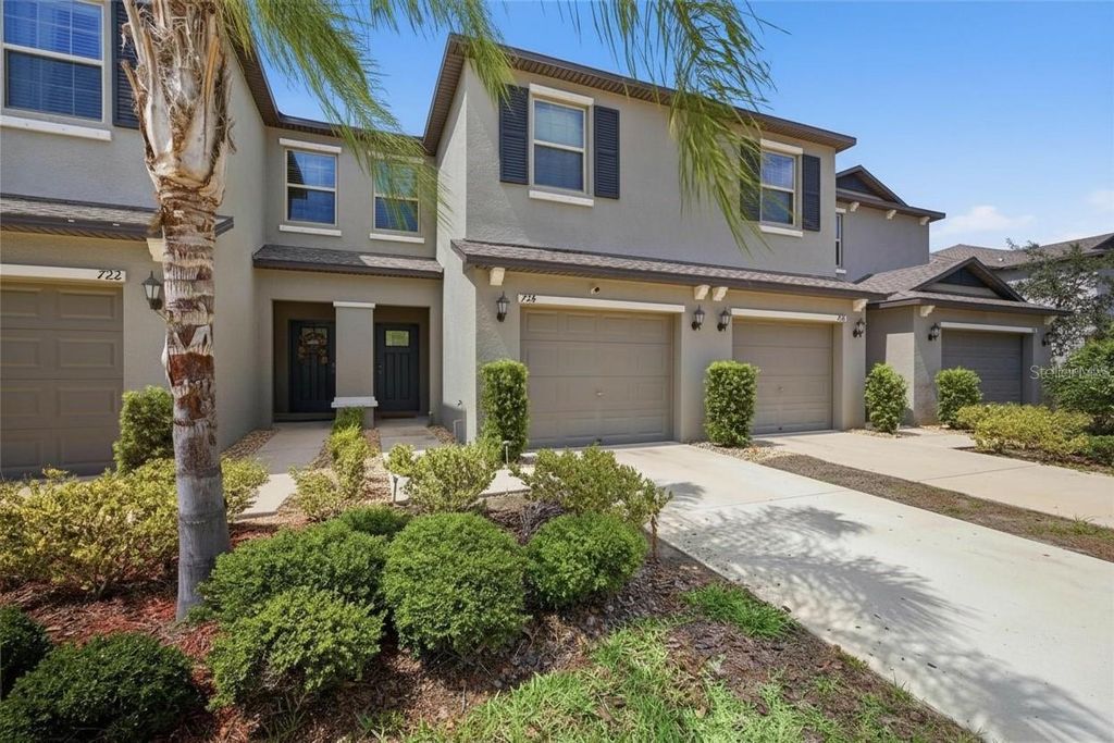 724 ROYAL EMPRESS DRIVE, Ruskin, FL 33570