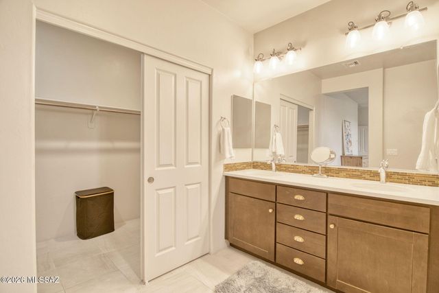 13826 E Langtry Lane, Tucson, AZ 85747