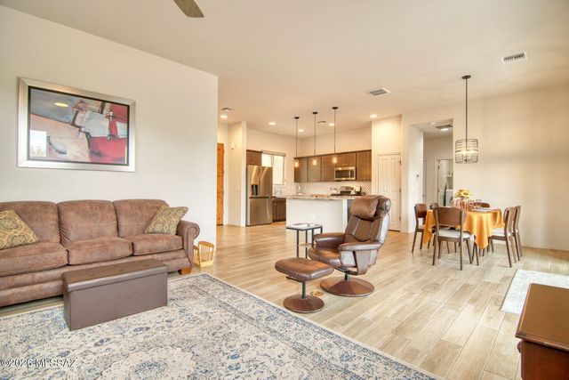 13826 E Langtry Lane, Tucson, AZ 85747