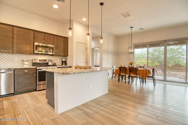13826 E Langtry Lane, Tucson, AZ 85747