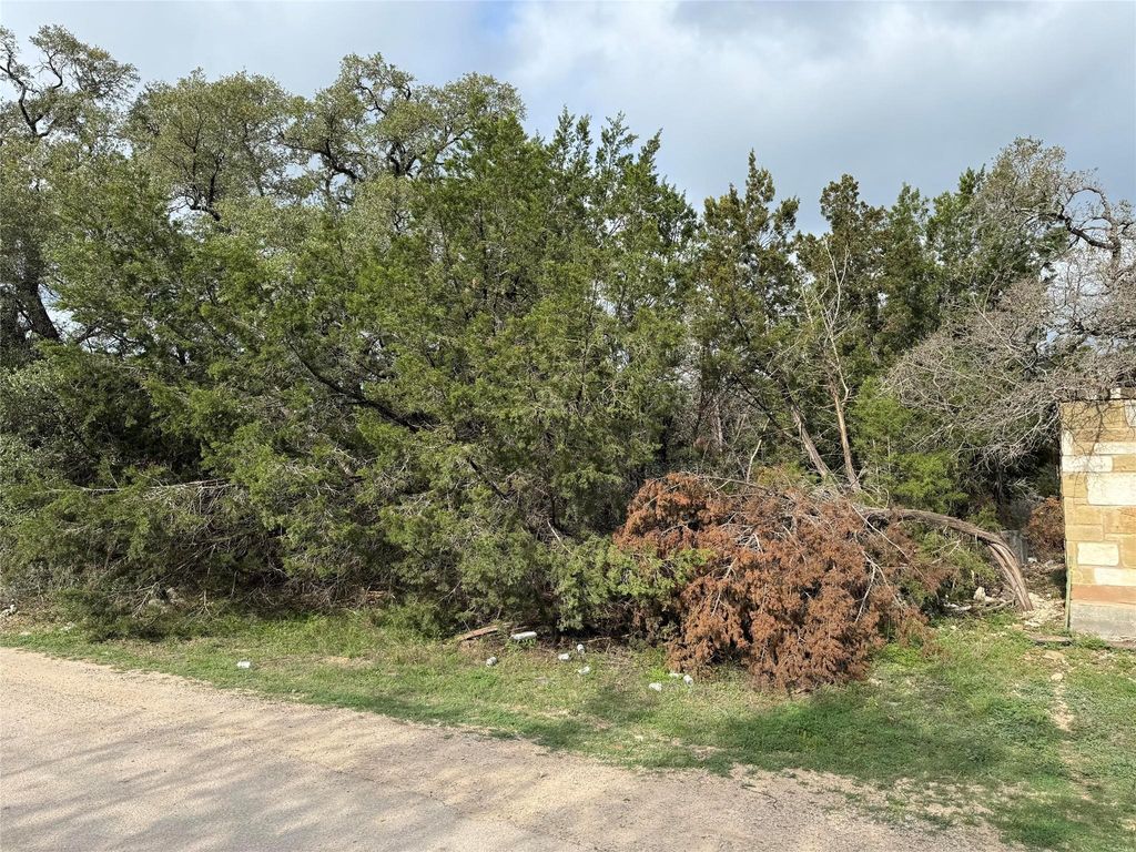 0 Sutton DR, Austin, TX 78734