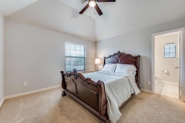 2477 Dove Creek Drive, Little Elm, TX 75068