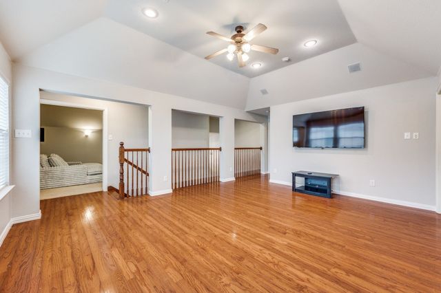 2477 Dove Creek Drive, Little Elm, TX 75068