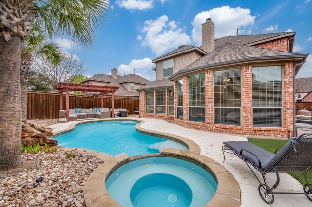 2477 Dove Creek Drive, Little Elm, TX 75068