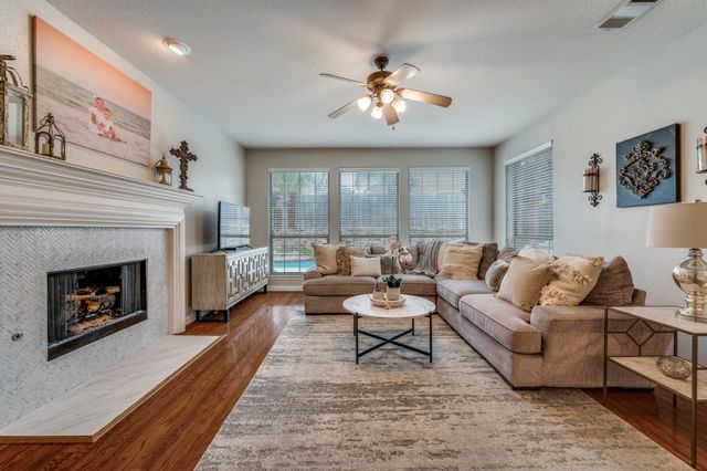 2477 Dove Creek Drive, Little Elm, TX 75068