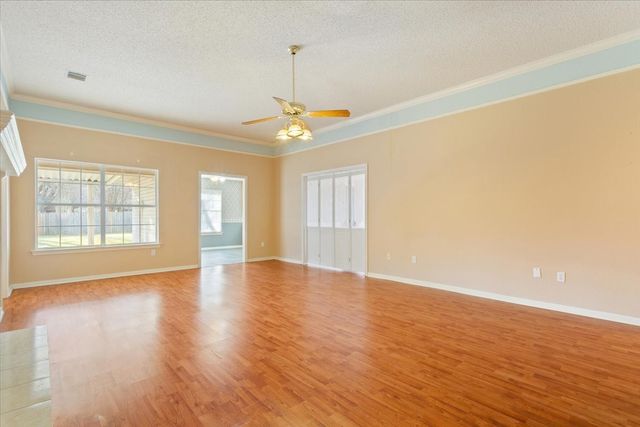 614 Wheatland Drive, Waco, TX 76657