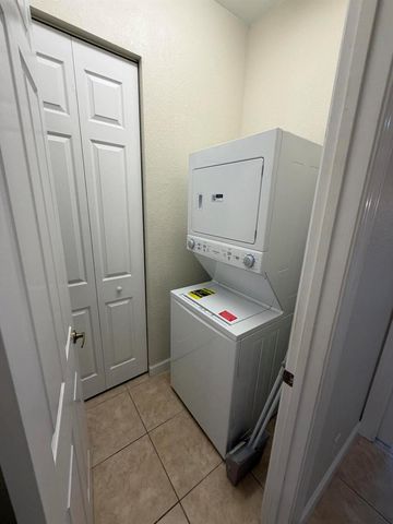 8079 NW 127TH Lane 2-F, Parkland, FL 33076