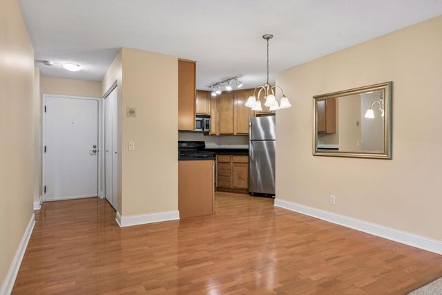 3540 Hennepin Avenue 316, Minneapolis, MN 55408