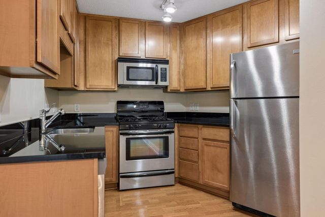 3540 Hennepin Avenue 316, Minneapolis, MN 55408