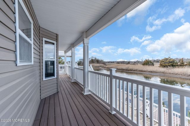 68 Morris Boulevard, Manahawkin, NJ 08050