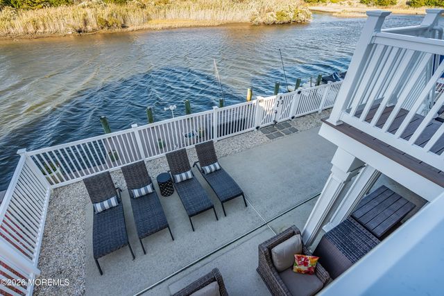 68 Morris Boulevard, Manahawkin, NJ 08050