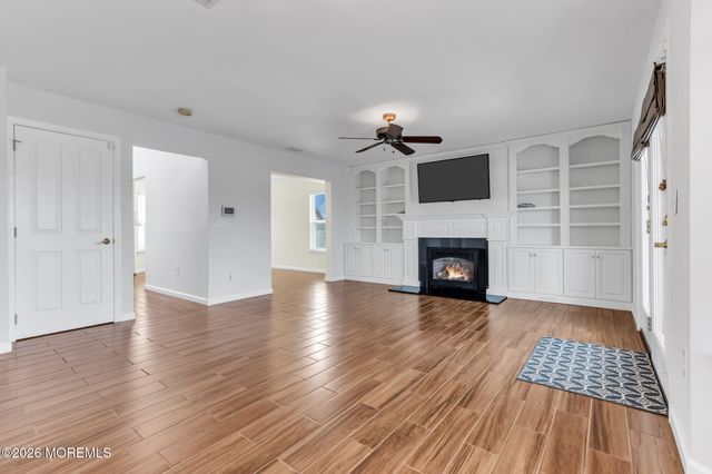68 Morris Boulevard, Manahawkin, NJ 08050