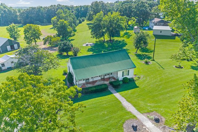 1705 Highway 120, Big Rock, TN 37023