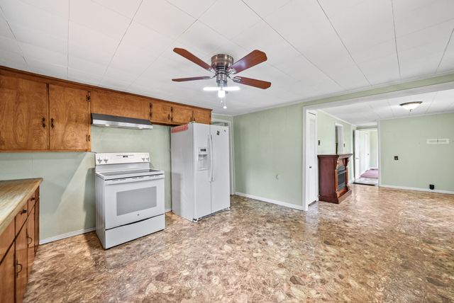 1705 Highway 120, Big Rock, TN 37023