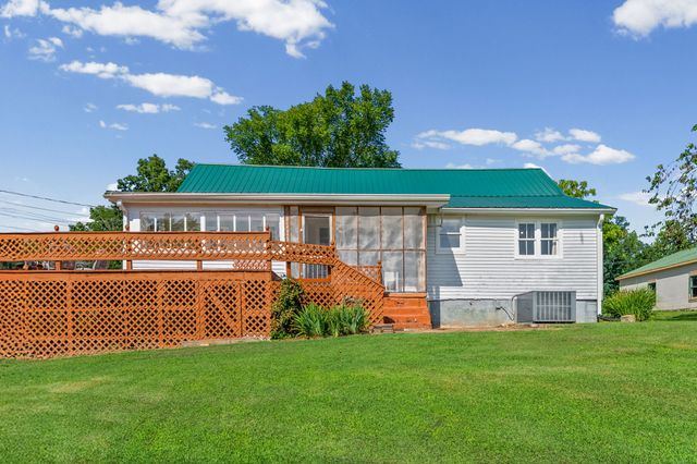 1705 Highway 120, Big Rock, TN 37023