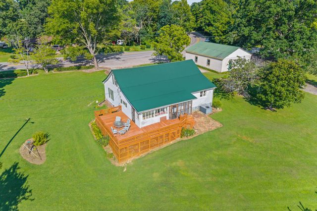 1705 Highway 120, Big Rock, TN 37023