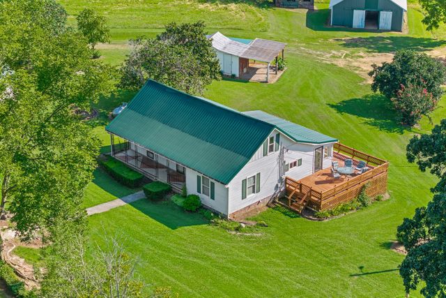 1705 Highway 120, Big Rock, TN 37023