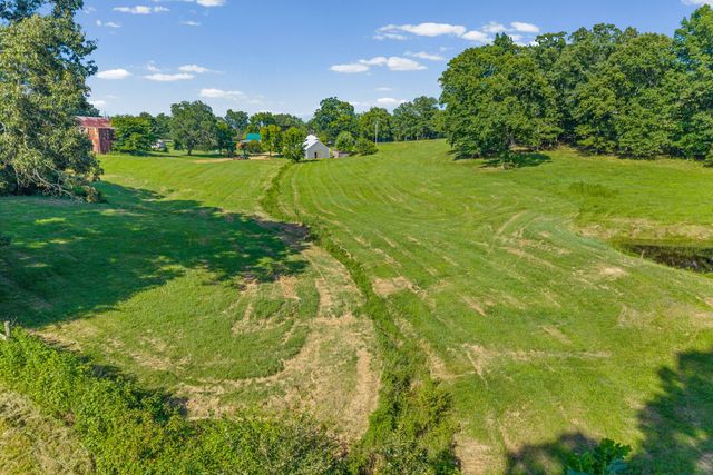 1705 Highway 120, Big Rock, TN 37023