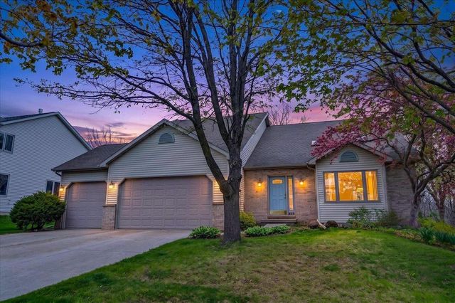 603 Jenna Drive, Verona, WI 53593
