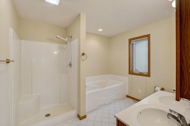 603 Jenna Drive, Verona, WI 53593