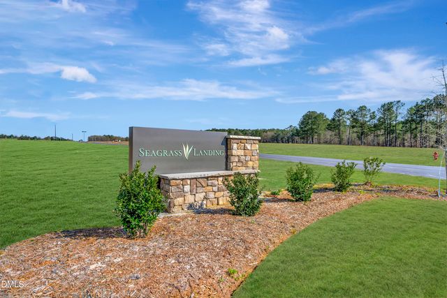 82 Seagrass Landing, Lillington, NC 27546