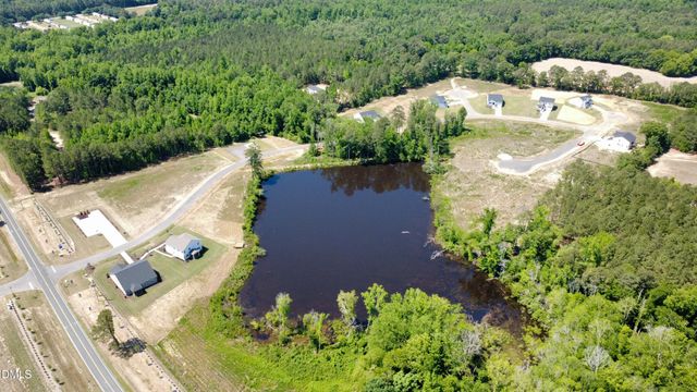 82 Seagrass Landing, Lillington, NC 27546