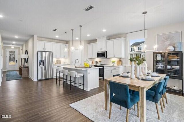 82 Seagrass Landing, Lillington, NC 27546