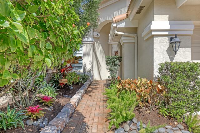 754 Cable Beach Lane, North Palm Beach, FL 33410