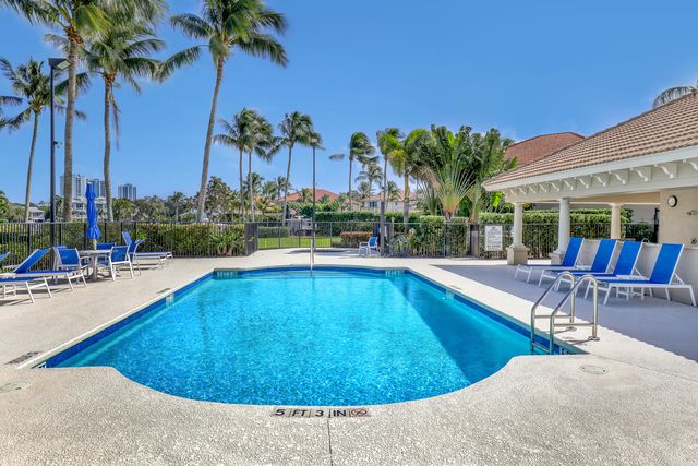754 Cable Beach Lane, North Palm Beach, FL 33410