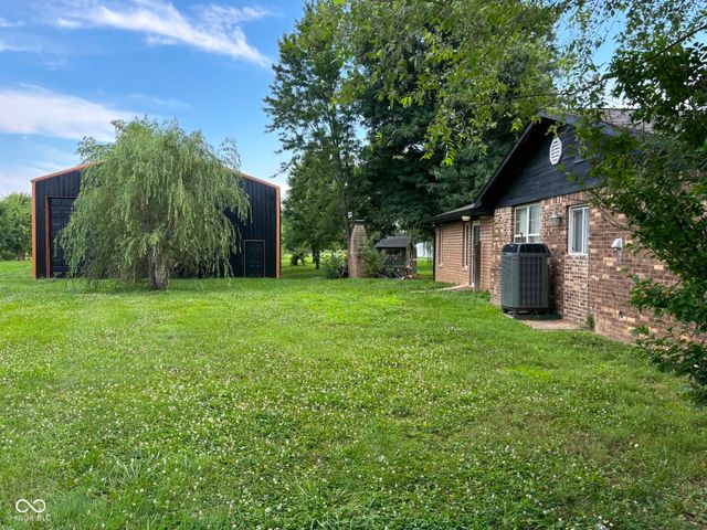 6335 E State Road 144, Mooresville, IN 46158
