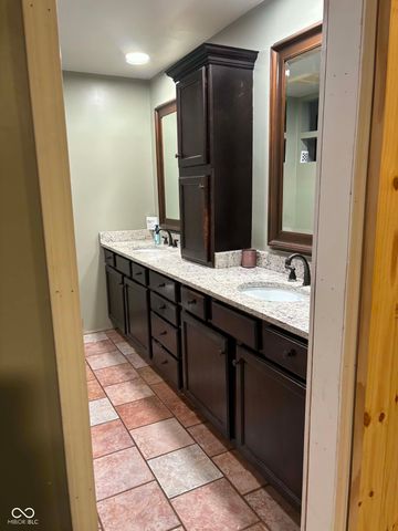 6335 E State Road 144, Mooresville, IN 46158