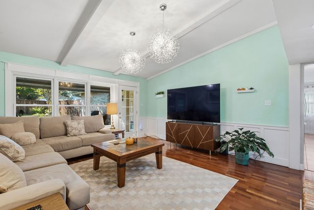 7736 El Santo Lane, Dallas, TX 75248