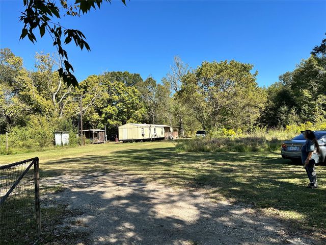 10355 Highway 321 Road, Dayton, TX 77535
